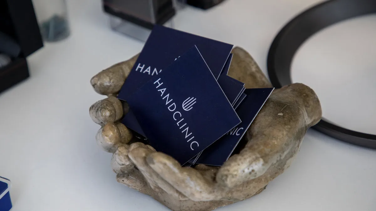 Handclinic: Centro di chirurgia della mano a Lugano
